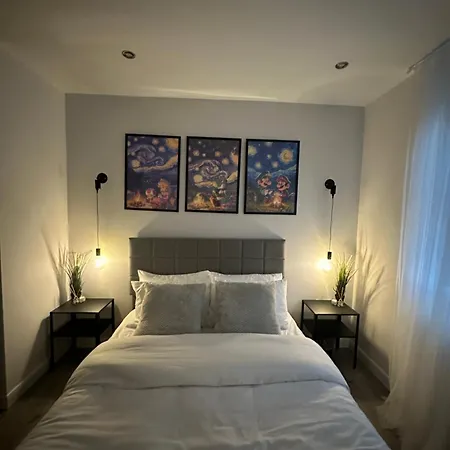 Retro Suite A Luxury Apartment With King Size Bed Wii Games And Entertainment Leicester Exterior foto